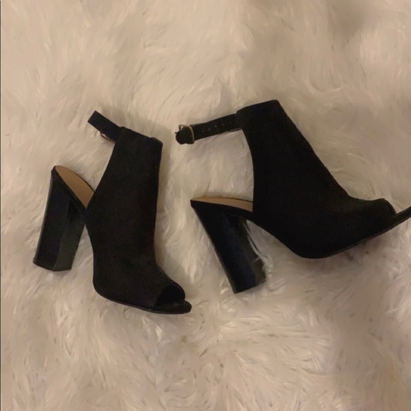 Black heels/sandals - Picture 3 of 3